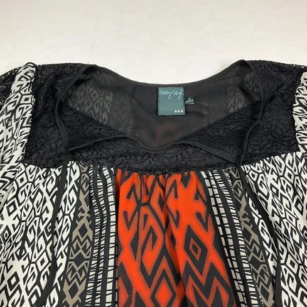 Gabby Skye Womens Lace Shift Dress Printed V-Neck 3/4 Sleeve Pullover Size 4 - Picture 2 of 12